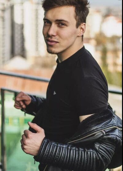  ,   , 28 ,   ,   