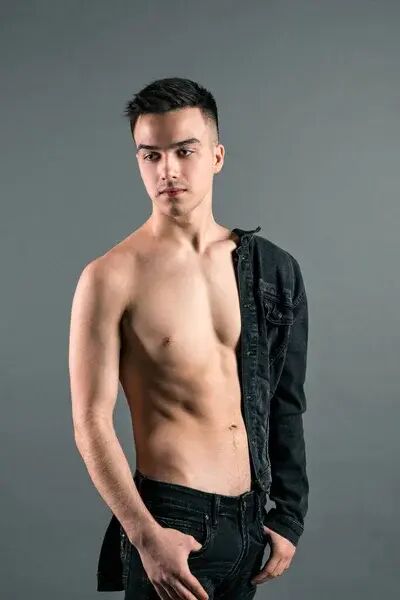  Biddeford,   Salim, 24 ,   ,   , c , 