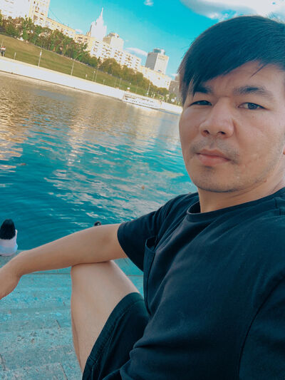  ,   Shukhrat, 30 ,     , c 
