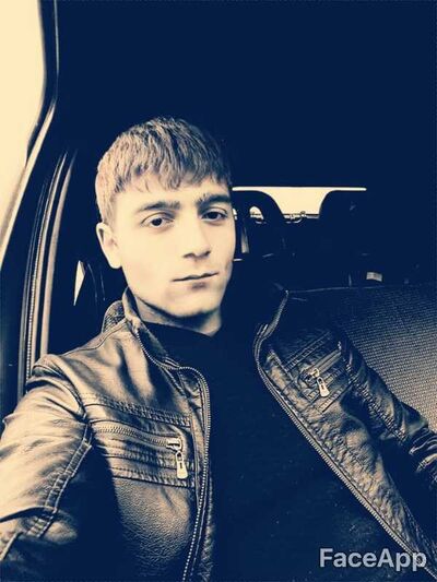  ,   Davo, 32 ,   ,   , c 