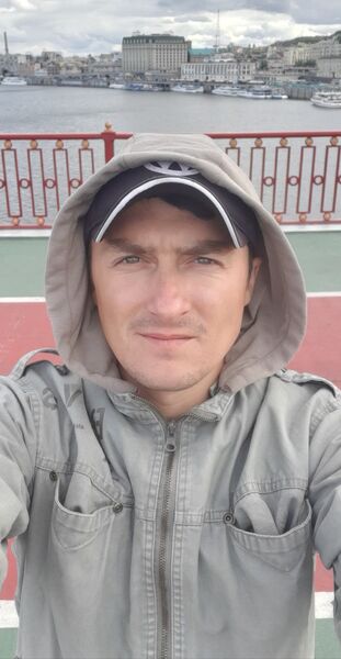  ,   Roman, 34 ,  