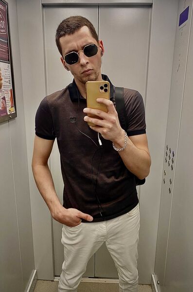  ,   Ը, 28 ,   ,   