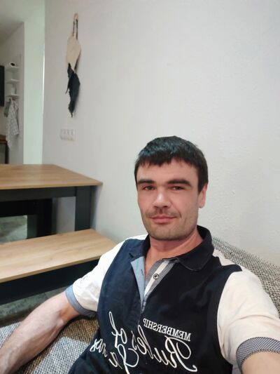  ,   Andrian, 40 ,   c 