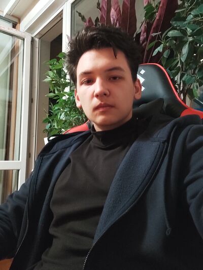  ,   Nikolay, 20 ,   ,   