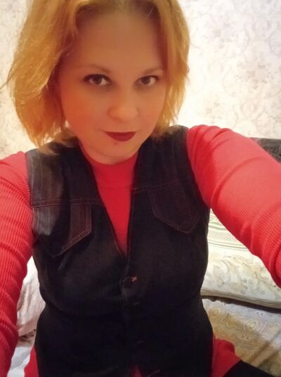  ,   Ekaterina, 37 ,   c 