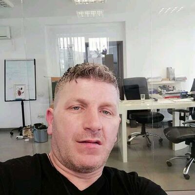  ,   David, 54 ,   ,   
