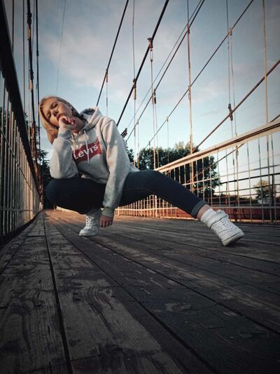  ,   Kriss, 23 ,   ,   , c , 