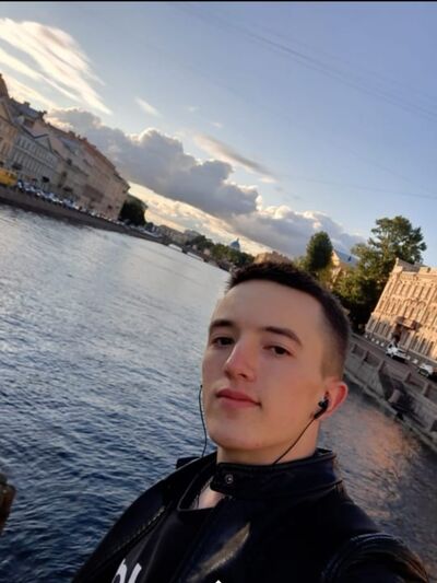  ,   Ivan, 28 ,   ,   