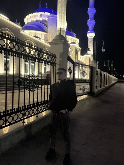  ,   Elvis, 20 ,   ,   