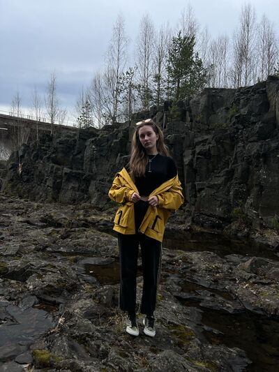  ,   Anastasia, 25 ,     , c 