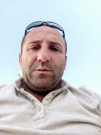  ,   Valeri, 39 ,   ,   