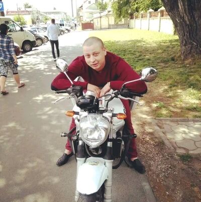  ,   Maks, 33 ,   ,   