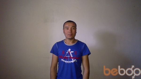  ,   Timur, 39 ,  