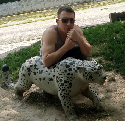  ,   Dmitrii, 38 ,   ,   , c 