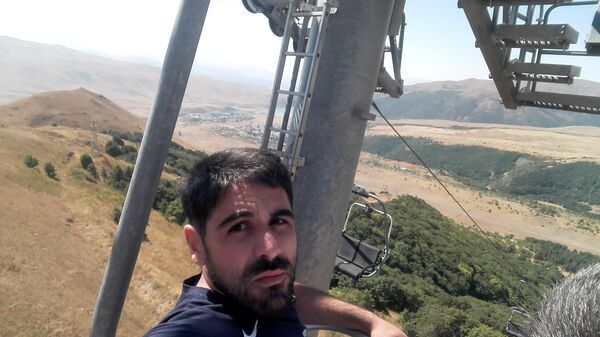   ,   Vini, 33 ,   ,   , c 