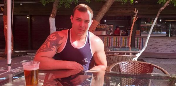  ,   Dmitry, 32 ,   ,   , c , 
