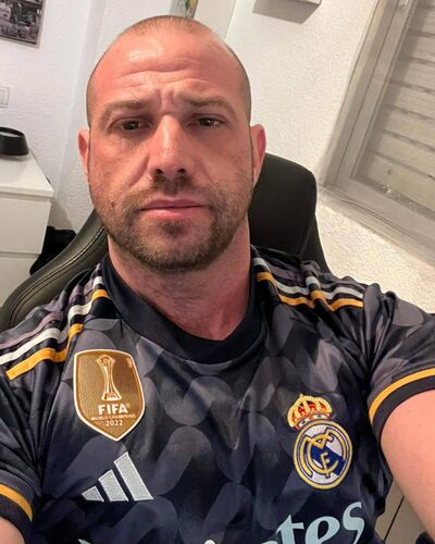 -,   , 40 ,   c 