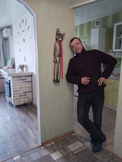  ,   Ruslan, 41 ,   ,   , c 