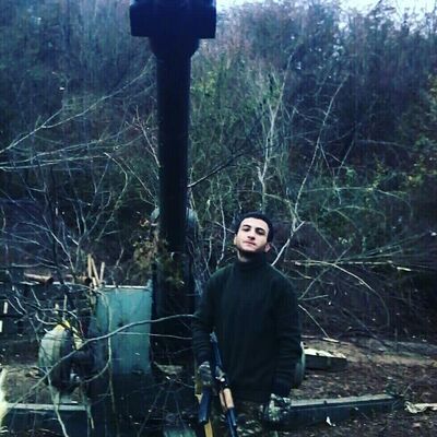  ,   Levon, 24 ,   ,   