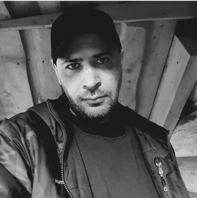  ,   Aleks, 41 ,   ,   
