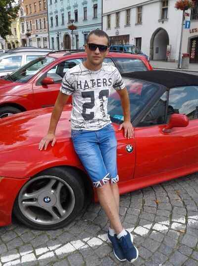  ,   Victor, 32 ,   ,   , c 