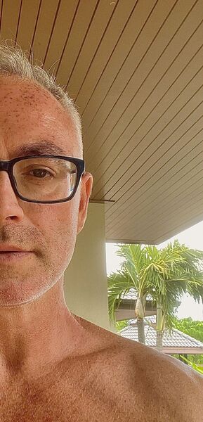  Phuket,   Roman, 43 ,   ,   