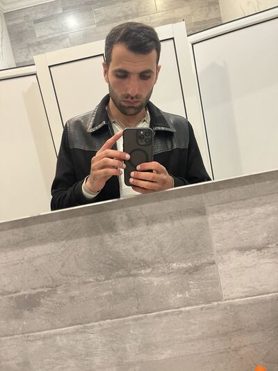  ,   Petros, 25 ,   ,   