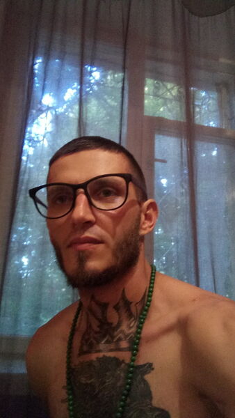  ,   Tim, 40 ,   