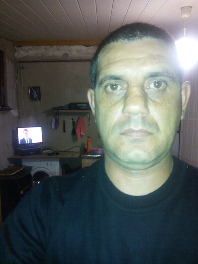  ,   Andrej, 47 ,   ,   , c 