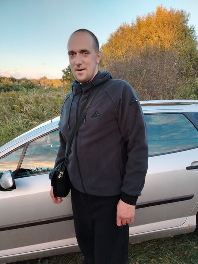  ,   Sergey, 38 ,   ,   