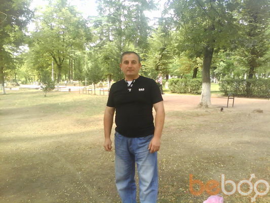  ,   Zaza, 44 ,   