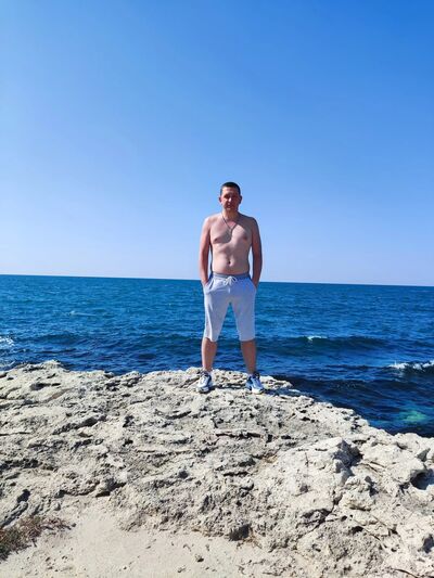  ,   Igor, 38 ,  