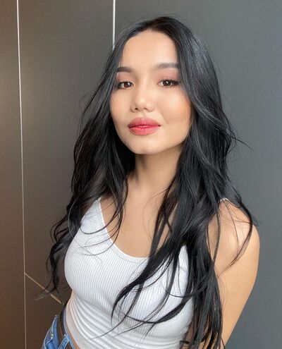  ,   Nargiz, 26 ,     