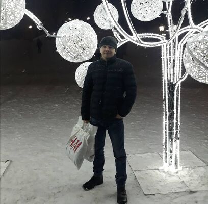  ,   Andrej, 43 ,   ,   
