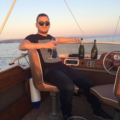   ,   Mustafa, 31 ,   ,   