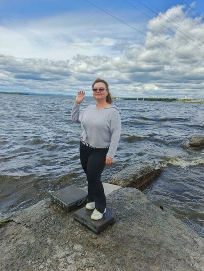  ,   Regi, 52 ,     , c 