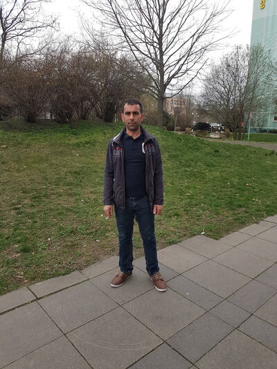  ,   Ali, 44 ,   ,   , c 