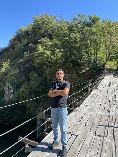  ,   Cengiz, 25 ,   ,   