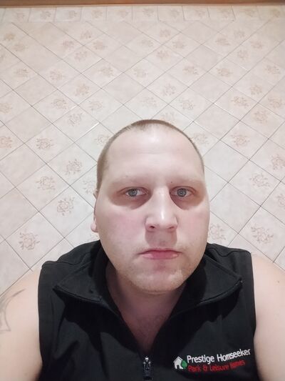  ,   Sergeu, 38 ,   ,   , c 