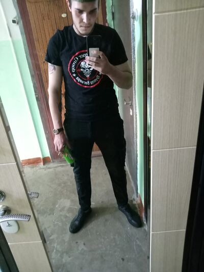  ,   Ivan, 25 ,   ,   