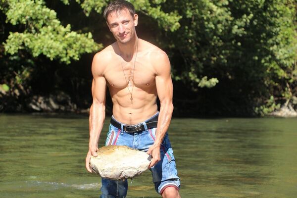  ,   Vasioc09, 39 ,     , c 