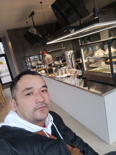  ,   Anvar, 38 ,   ,   , c , 