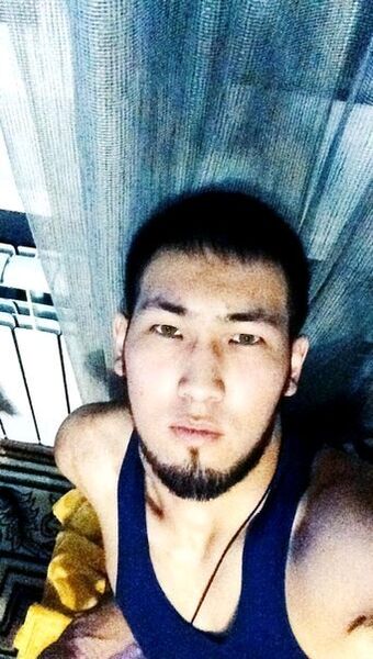  ,   Ahmed, 32 ,   ,   , c 