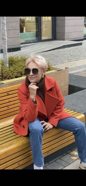  ,   Tatiana, 64 ,   c 