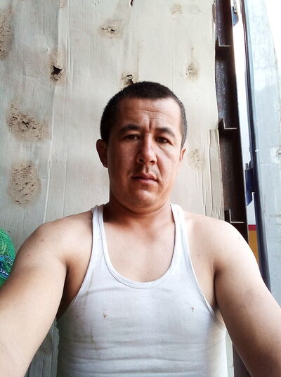  ,   Jamwid, 37 ,  