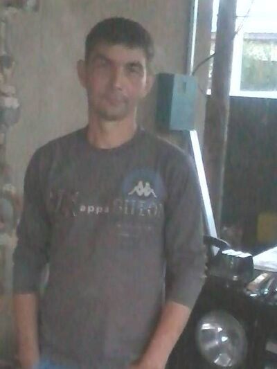  ,   Ali, 42 ,   ,   , c 