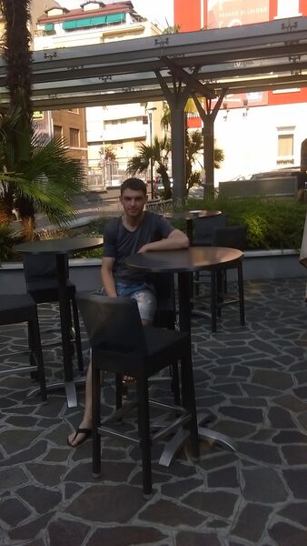  ,   Sergiu, 36 ,   