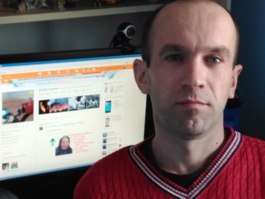  ,   Leo, 46 ,   ,   , c 