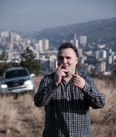  ,   Sergei, 32 ,   ,   
