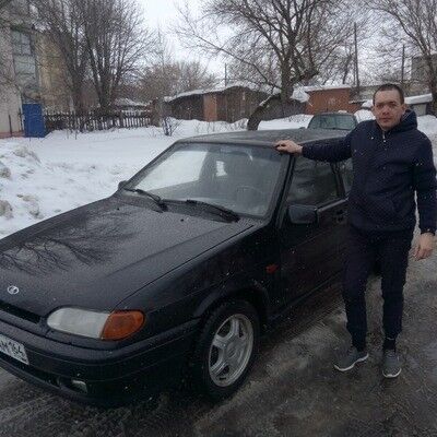  18551985  Sergei, 33 ,    